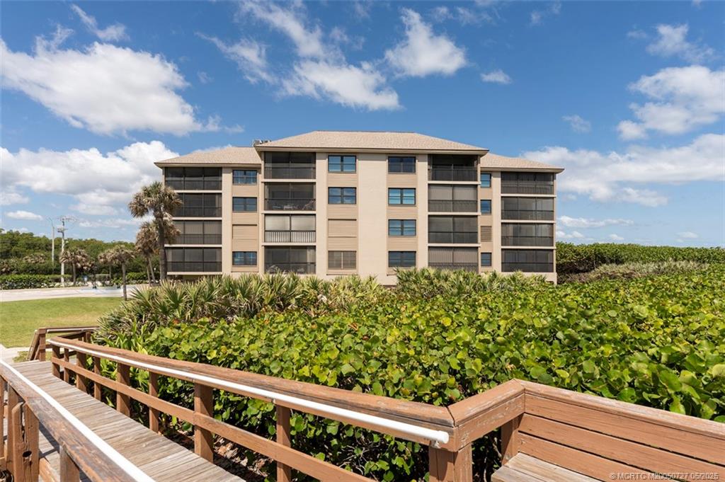 2641 NE Ocean Blvd 106