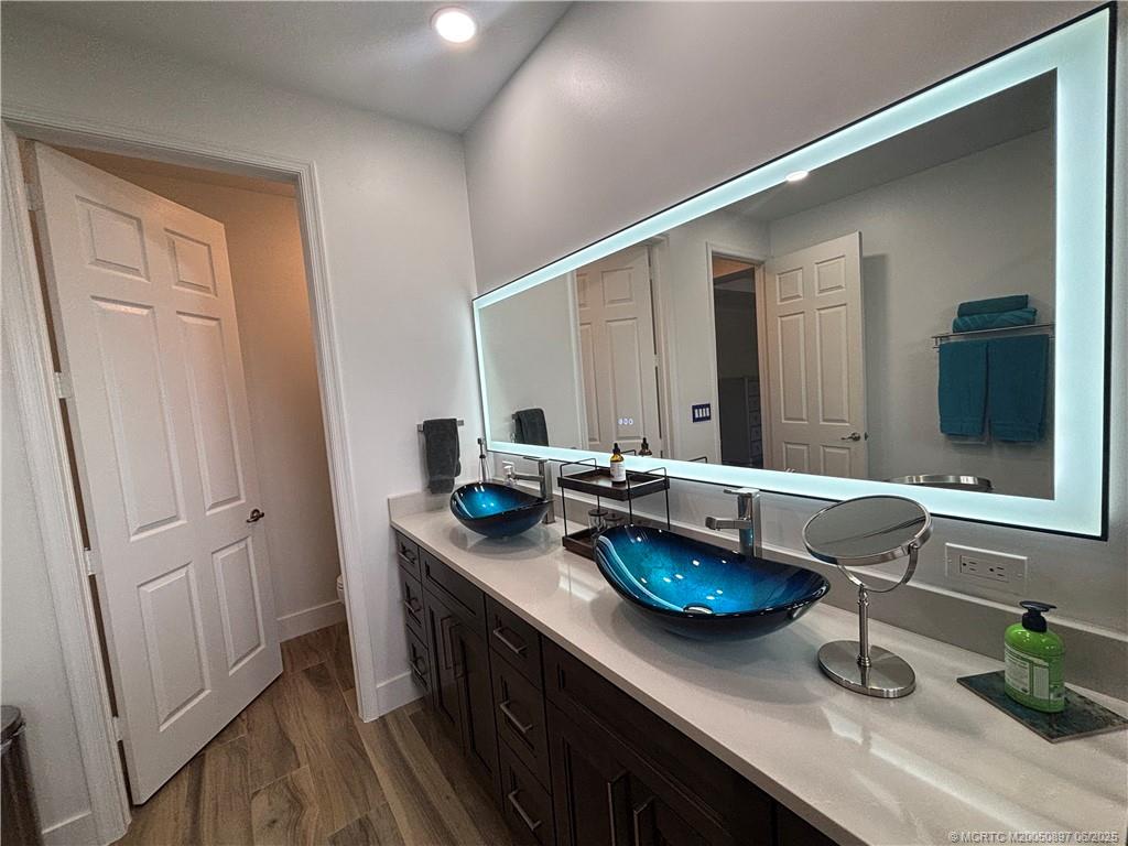 262 SW Walking Path 262