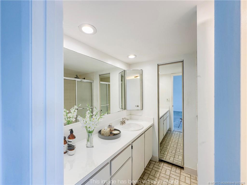 5961 SE Riverboat Drive 625