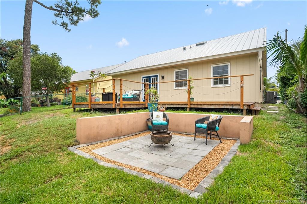 5550 SE Colee Avenue