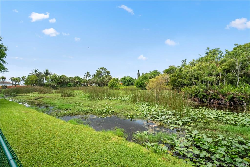 5550 SE Colee Avenue