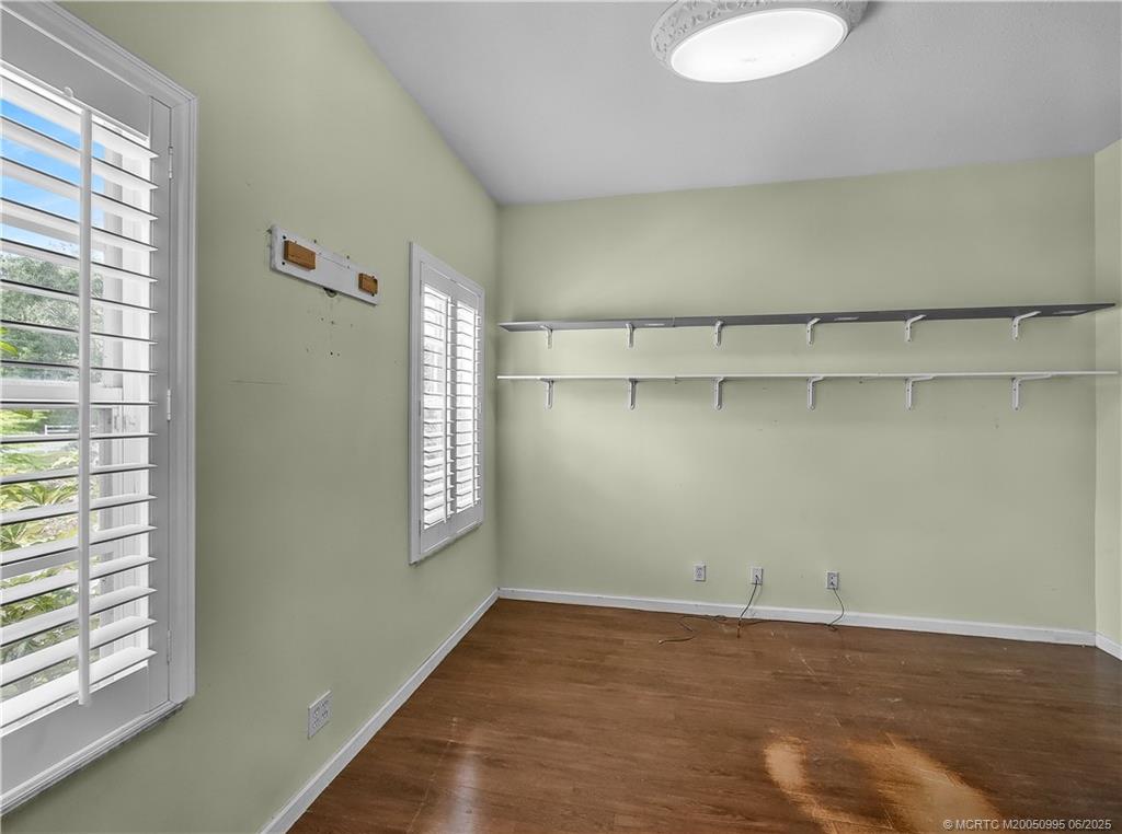 11013 SW Redwing Drive