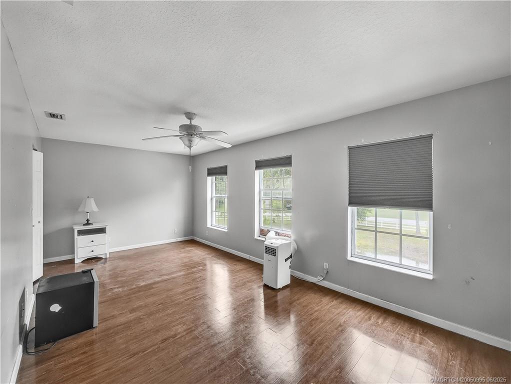 11013 SW Redwing Drive