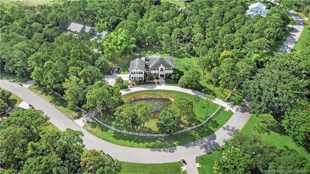 11013 SW Redwing Drive