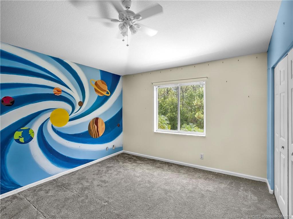 11013 SW Redwing Drive