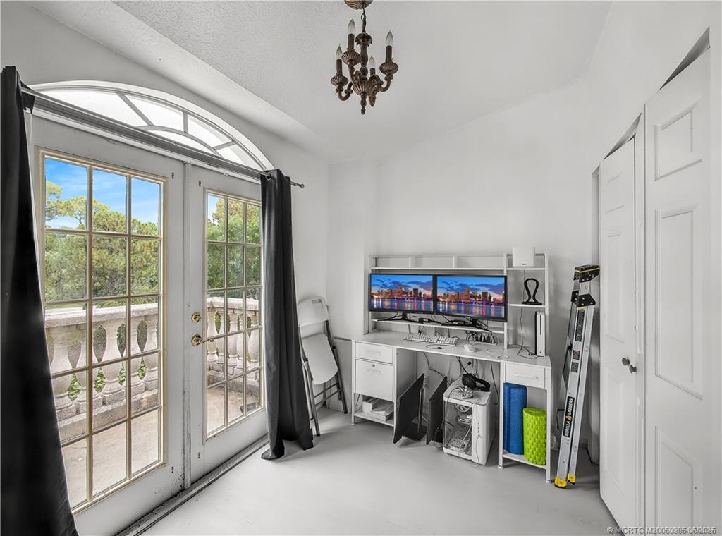 11013 SW Redwing Drive