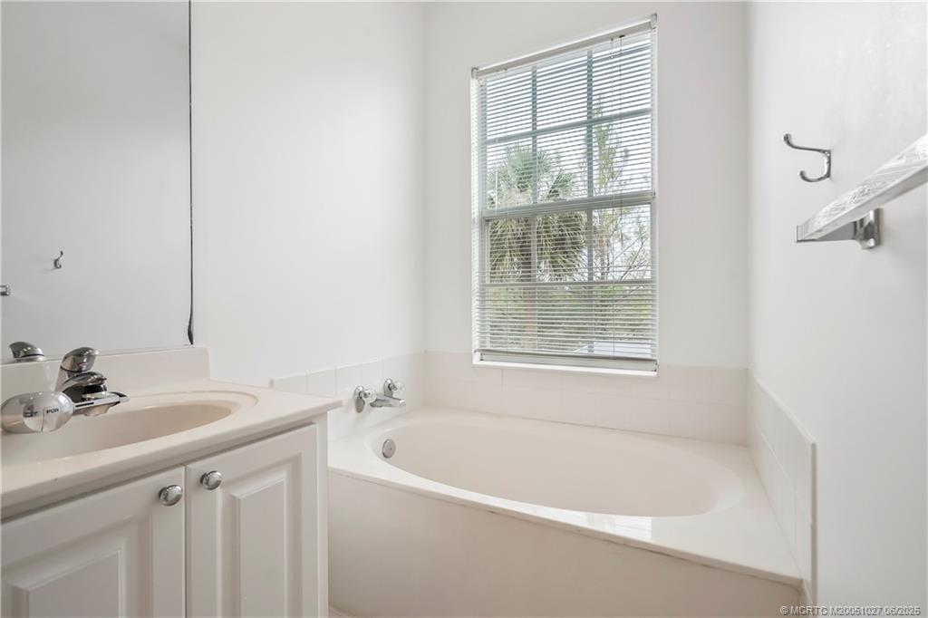 110 Santa Barbara Way