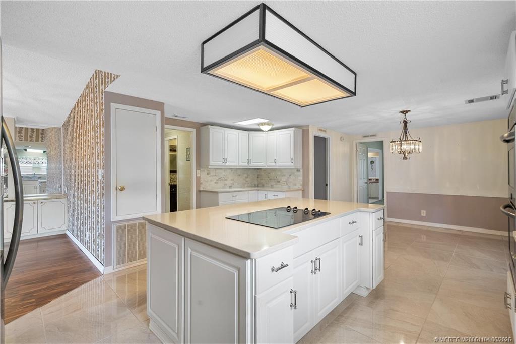 2857 SW Toronado Trail