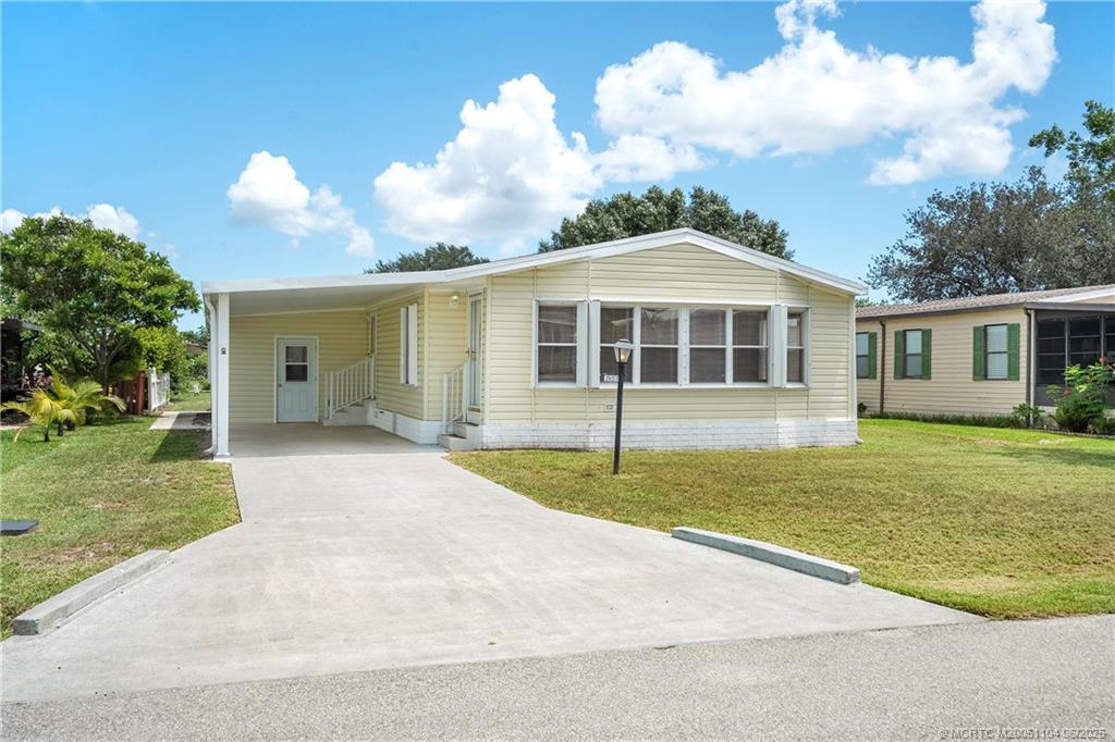 2857 SW Toronado Trail