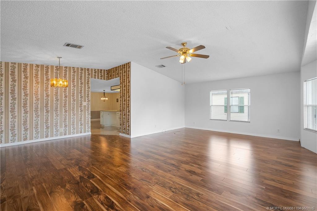 2857 SW Toronado Trail