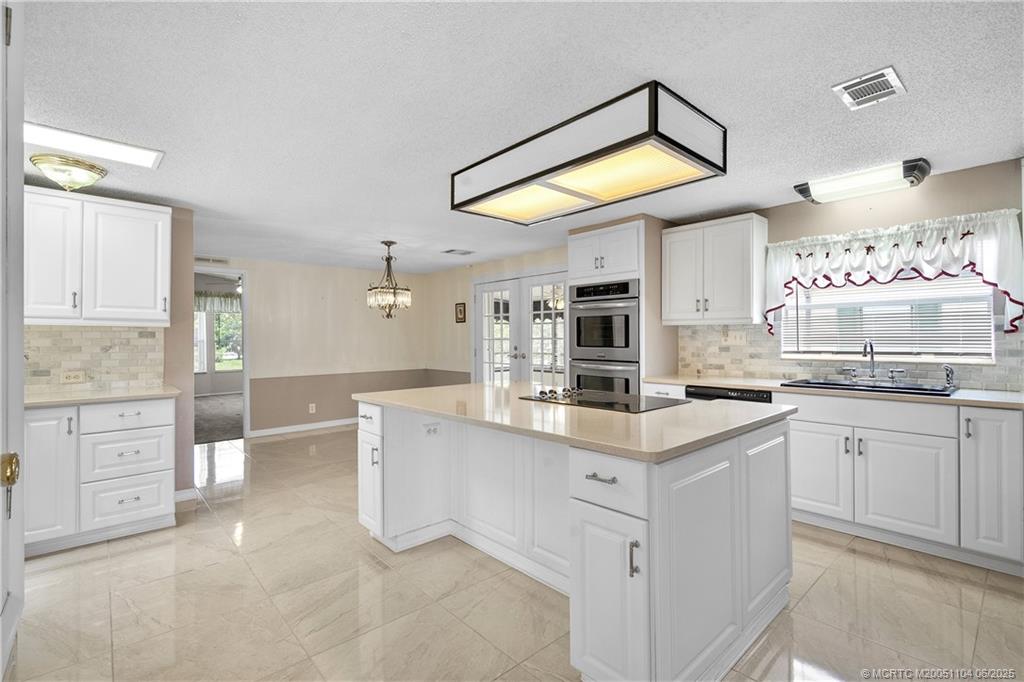 2857 SW Toronado Trail