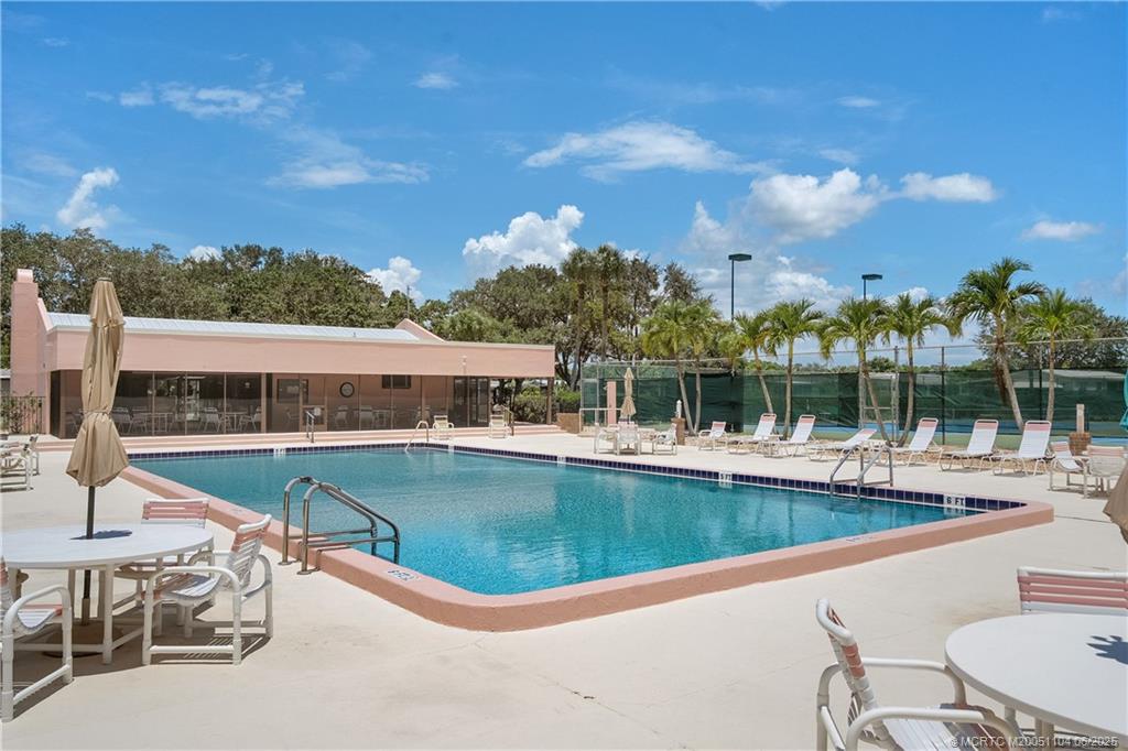 2857 SW Toronado Trail