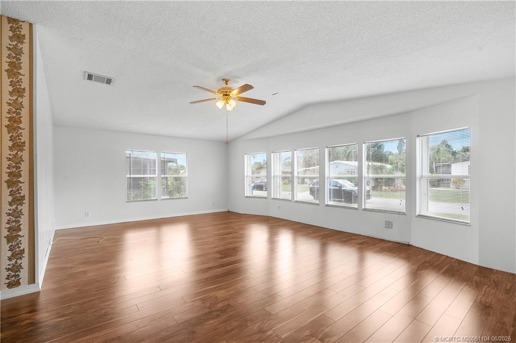 2857 SW Toronado Trail