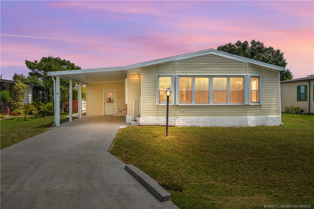 2857 SW Toronado Trail