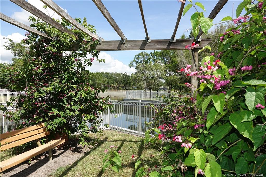 53 SE Sedona Circle 201