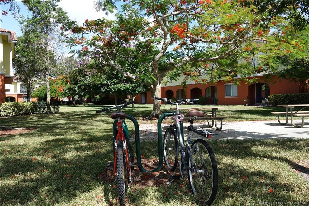 53 SE Sedona Circle 201