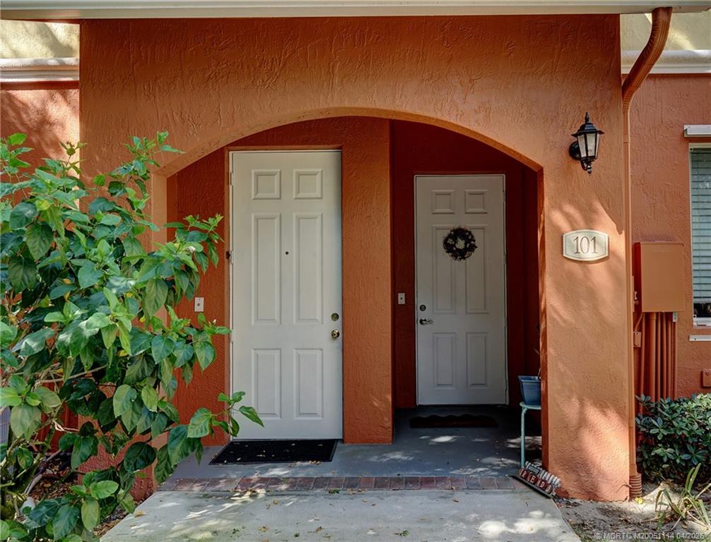 53 SE Sedona Circle 201