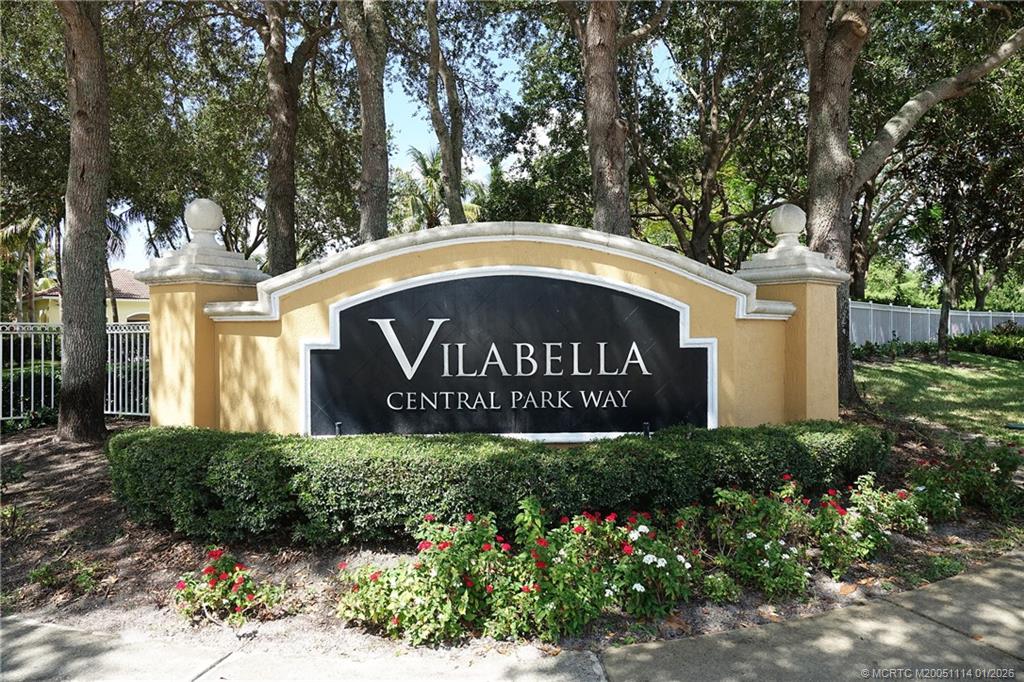 53 SE Sedona Circle 201