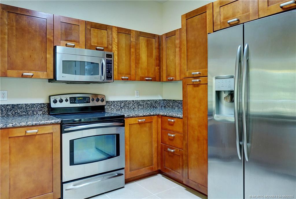 53 SE Sedona Circle 201