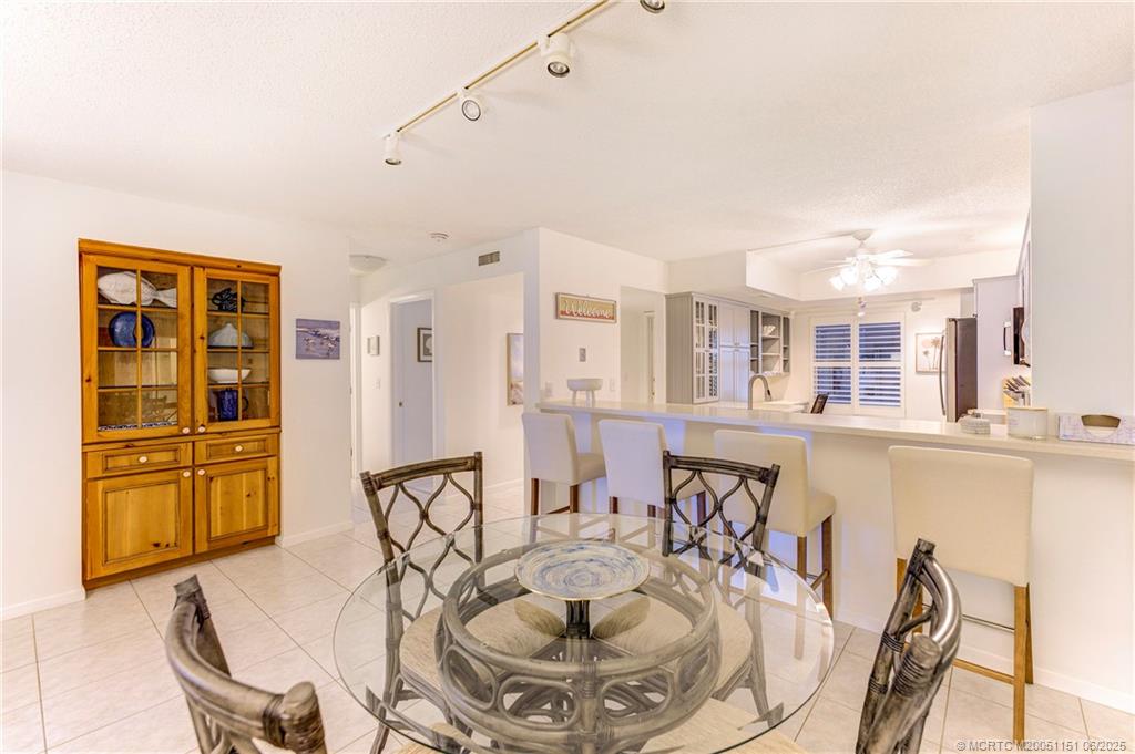 2571 NE Ocean Blvd 104