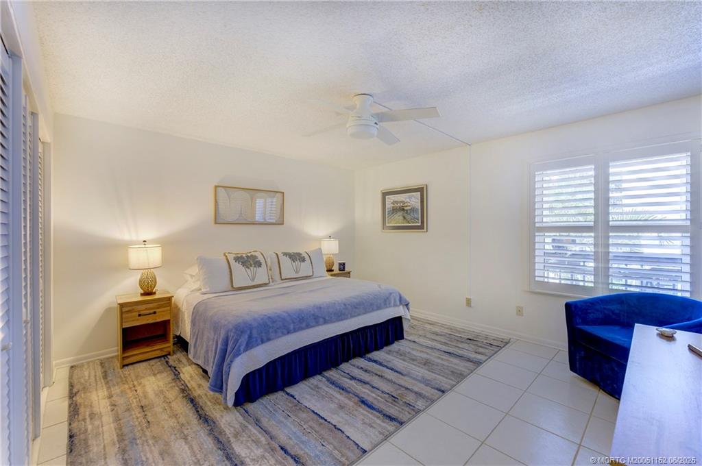 2571 NE Ocean Blvd 104