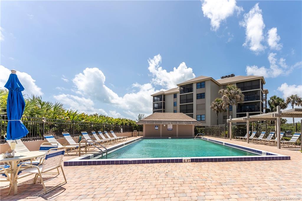 2571 NE Ocean Blvd 104