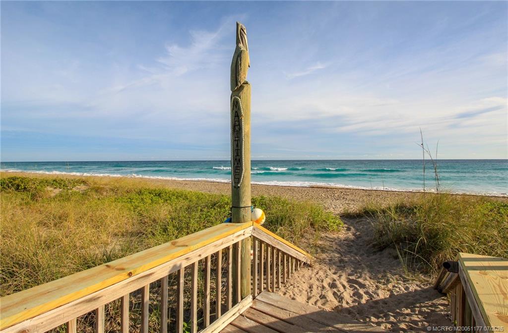 2040 NE Ocean Blvd F