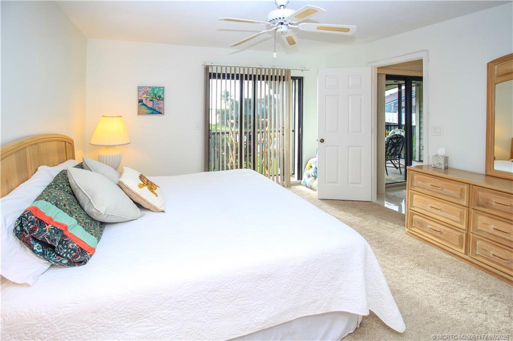 2040 NE Ocean Blvd F