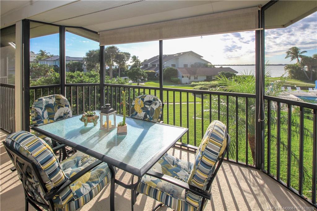 2040 NE Ocean Blvd F