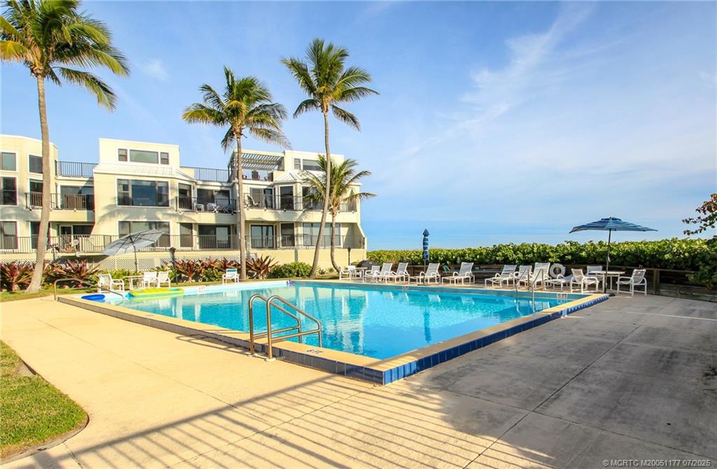 2040 NE Ocean Blvd F