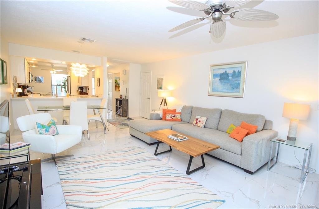 2040 NE Ocean Blvd F