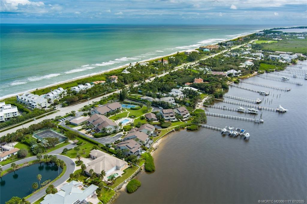 2040 NE Ocean Blvd F