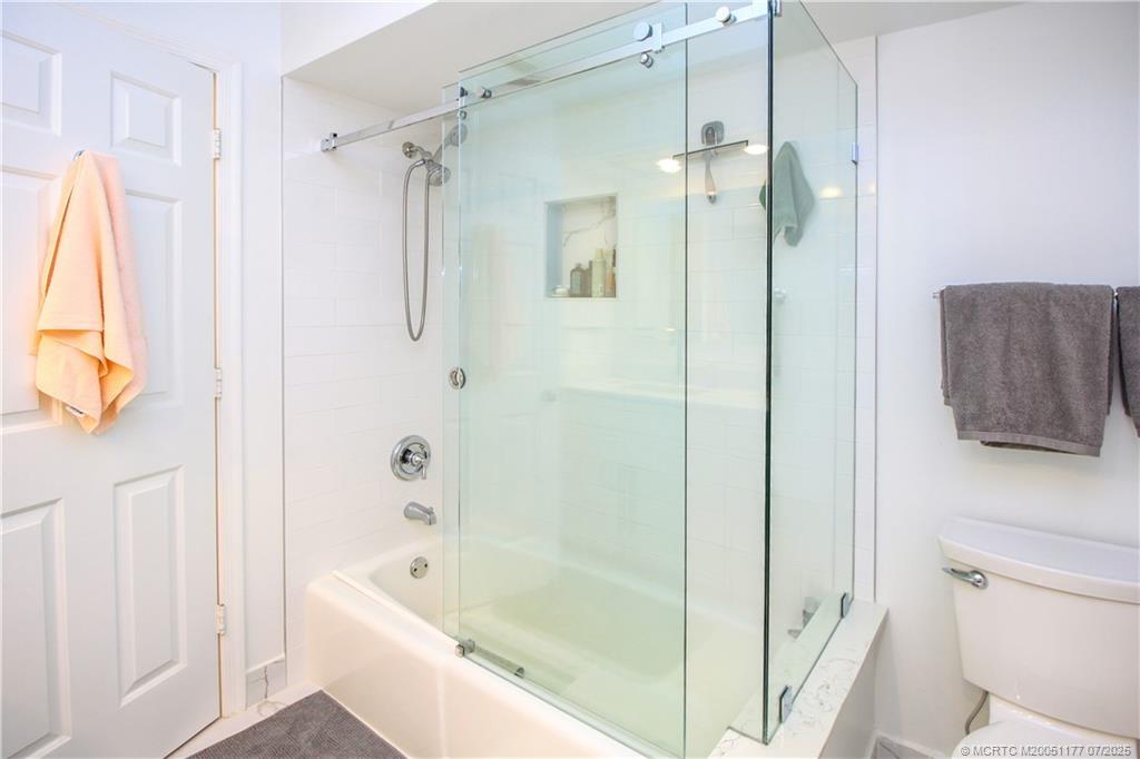 2040 NE Ocean Blvd F