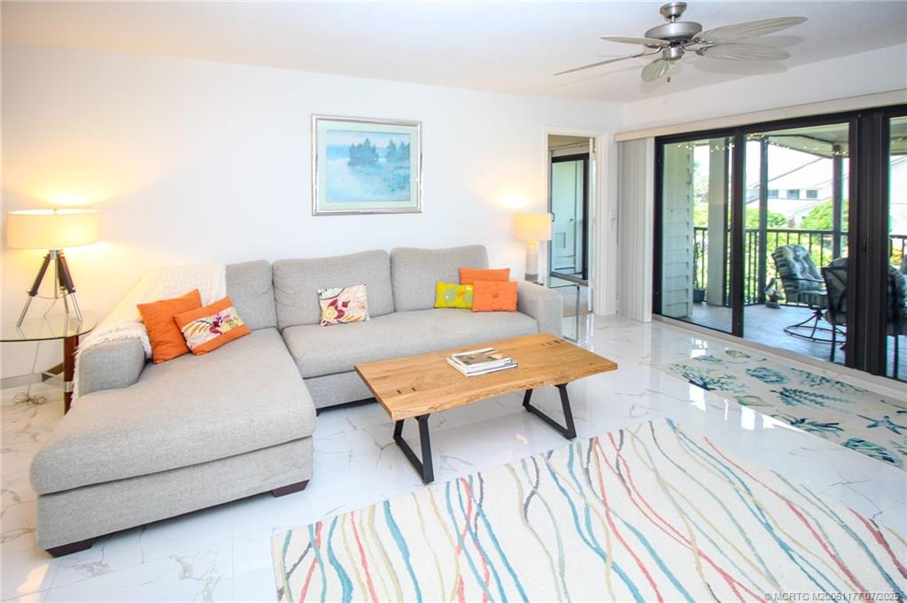 2040 NE Ocean Blvd F