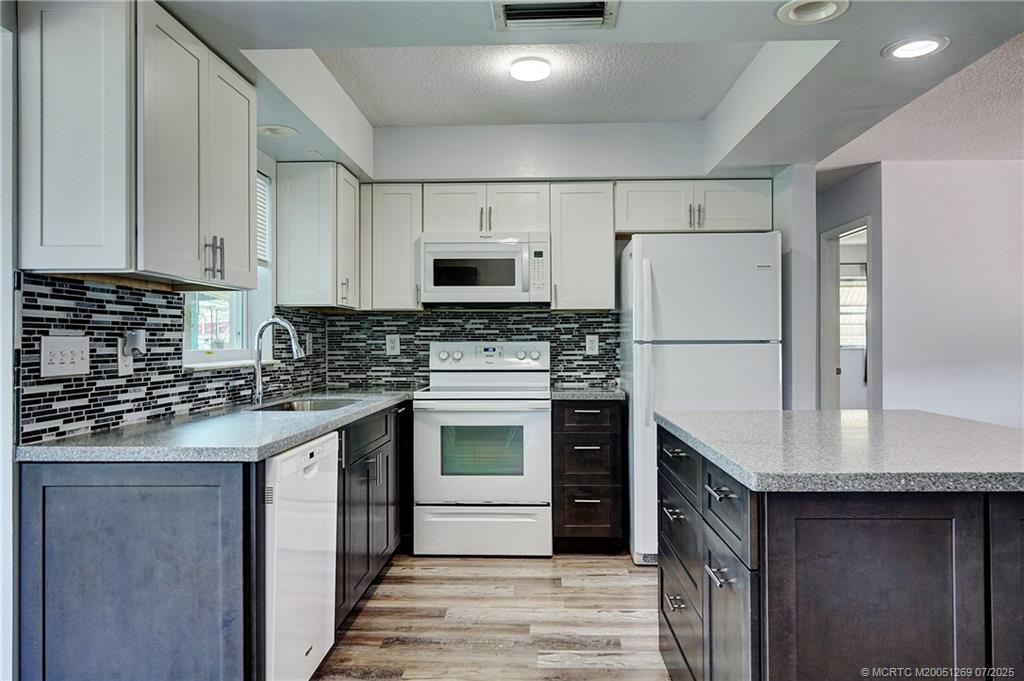 4701 SE Edison Avenue