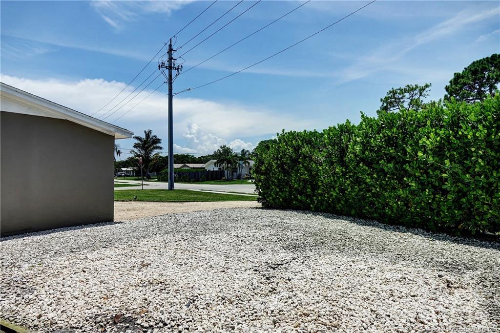 4701 SE Edison Avenue