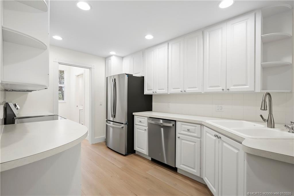 168 Santa Barbara Way