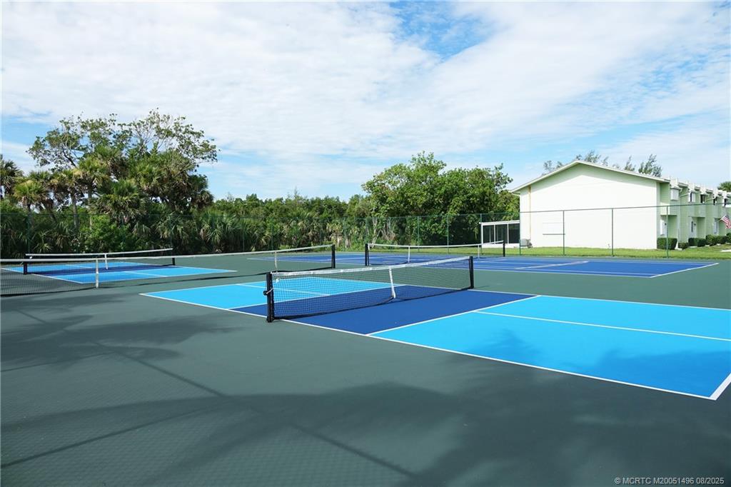 9425 S Ocean Drive 72