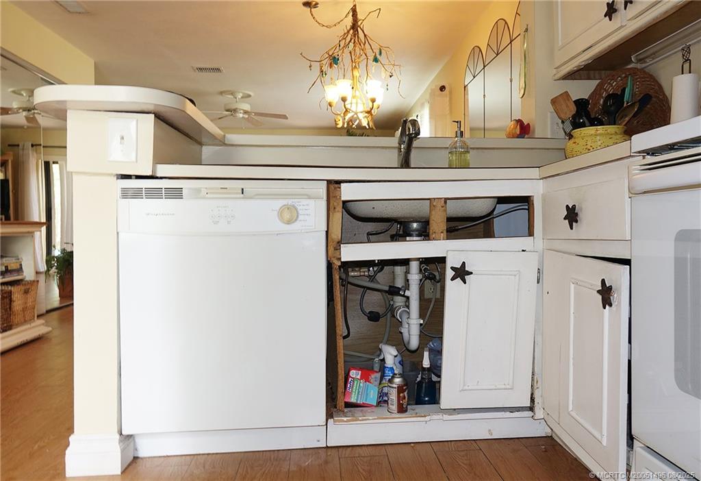 9425 S Ocean Drive 72