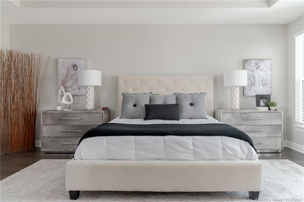 1280 NE Langford Lane