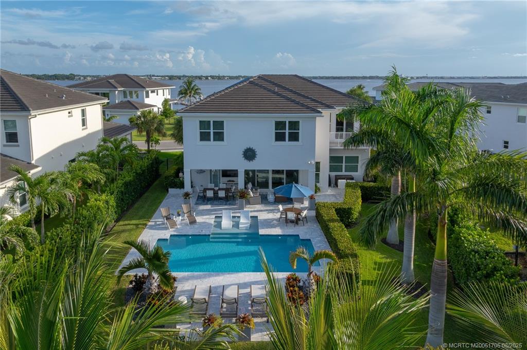 1280 NE Langford Lane