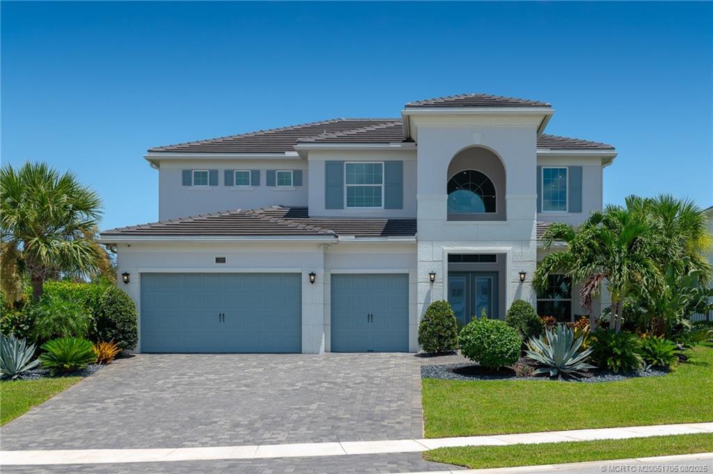 1280 NE Langford Lane