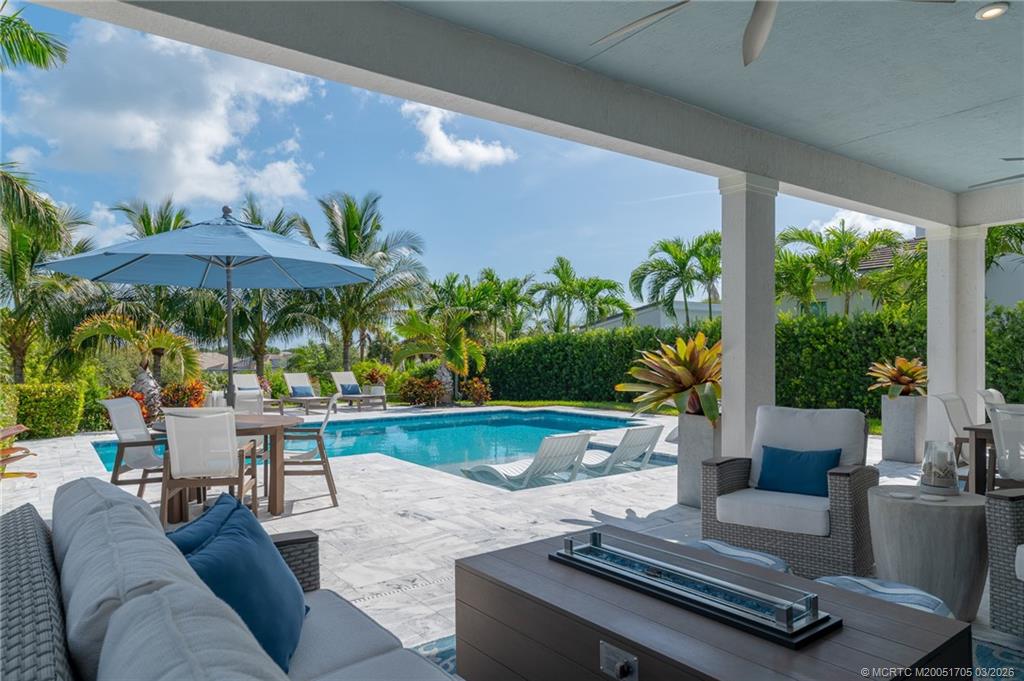 1280 NE Langford Lane