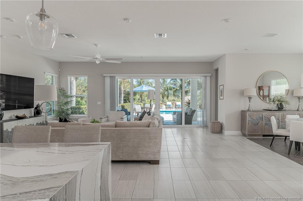 1280 NE Langford Lane