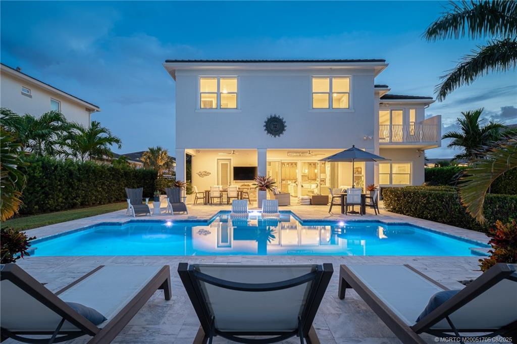 1280 NE Langford Lane