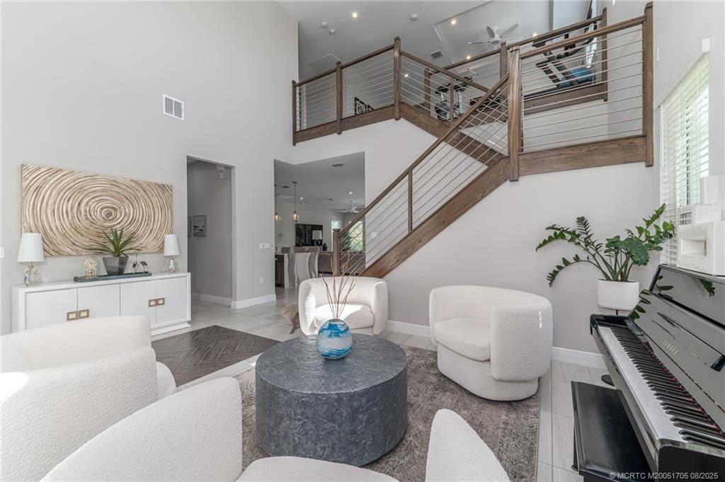 1280 NE Langford Lane