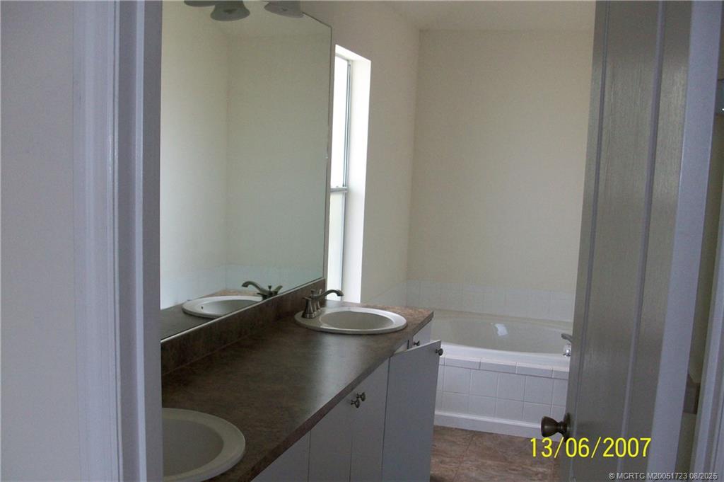 1967 NW Marsh Rabbit Lane