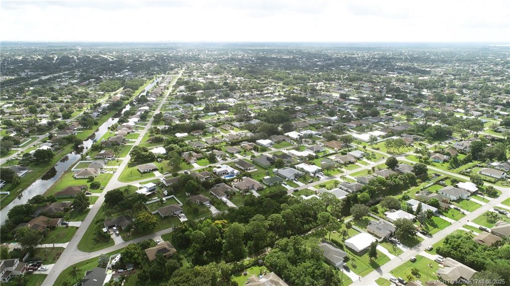 1626 SW Brisbane Street