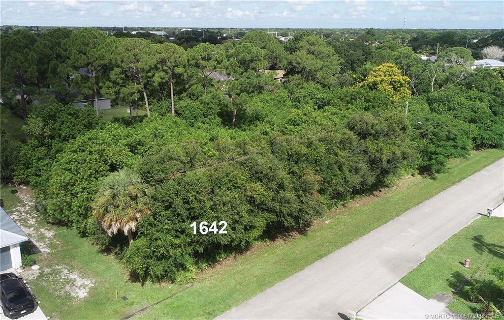 1642 SW Brisbane Street