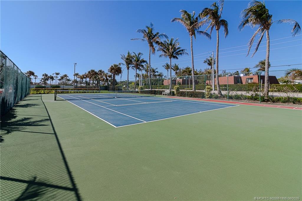 9490 S Ocean Drive 712